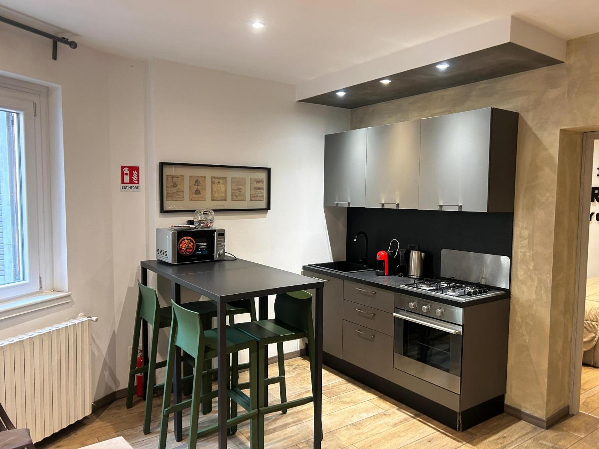 Leonardo Duplex Apartment, Milan